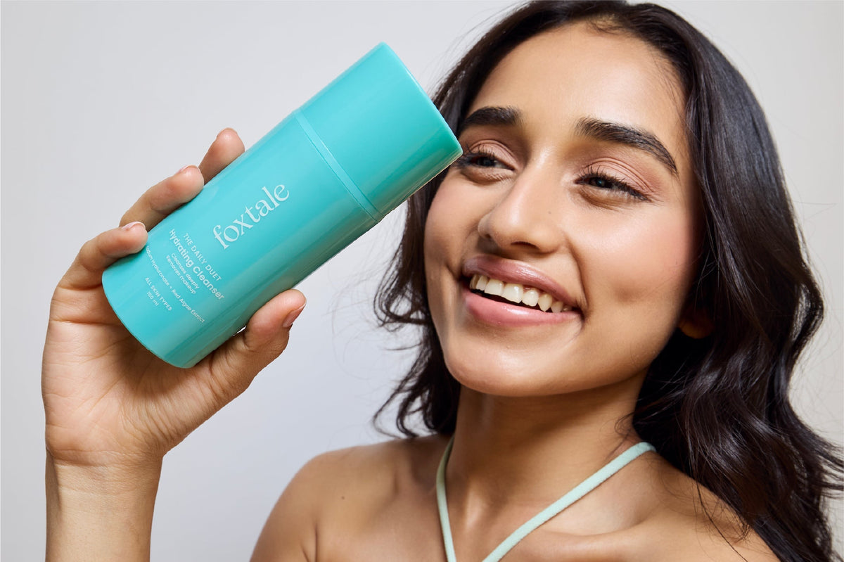 How To Choose a Facial Cleanser for Dry Skin