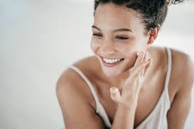 Understanding the Differences between Retin A, Retinol, and Tretinoin