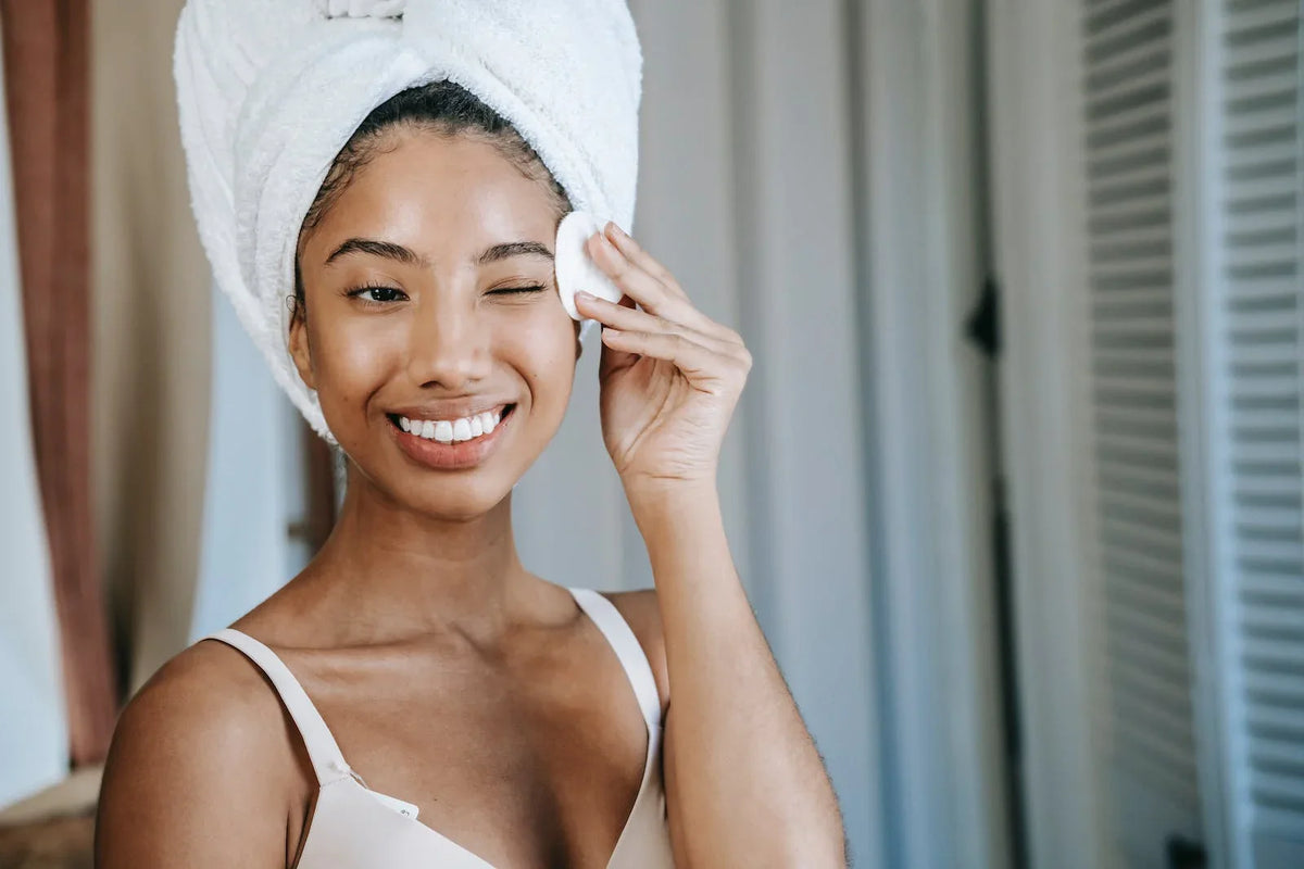 Tips on How to Remove Makeup from the Face