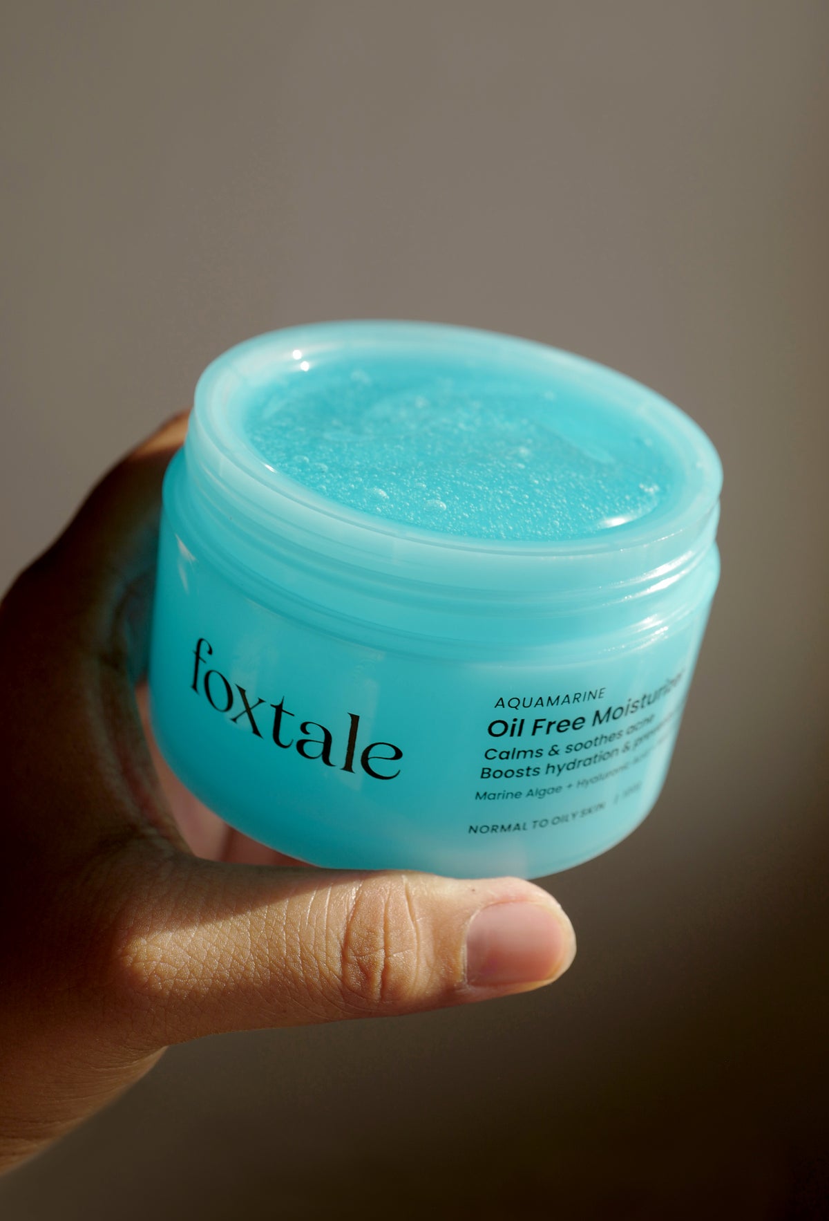 The Ultimate Guide To Oil-Free Moisturizers: Why Are They Essential For Oily Skin