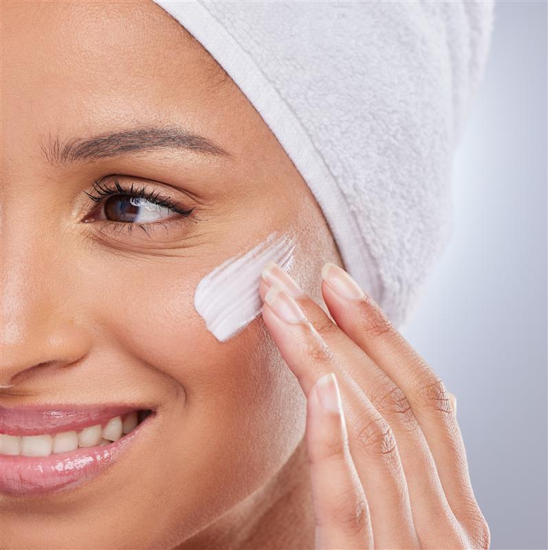 Dry Skin के लिए Moisturizer की गाइड