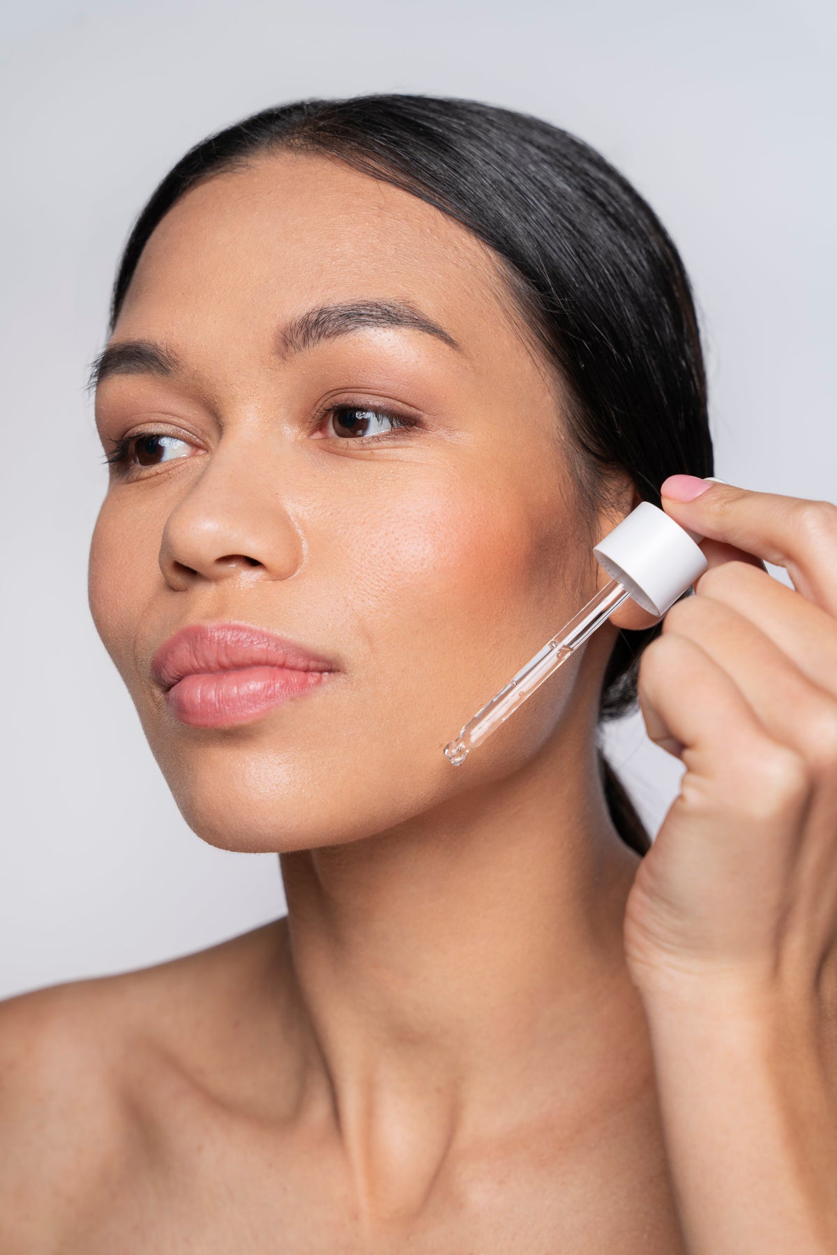 Can I Use Hyaluronic Acid With Niacinamide?